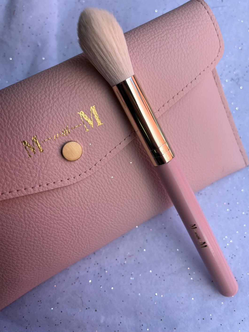 MWM Beauty highlight brush