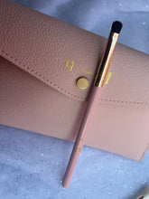 Load image into Gallery viewer, MWM BEAUTY eyeshadow brush
